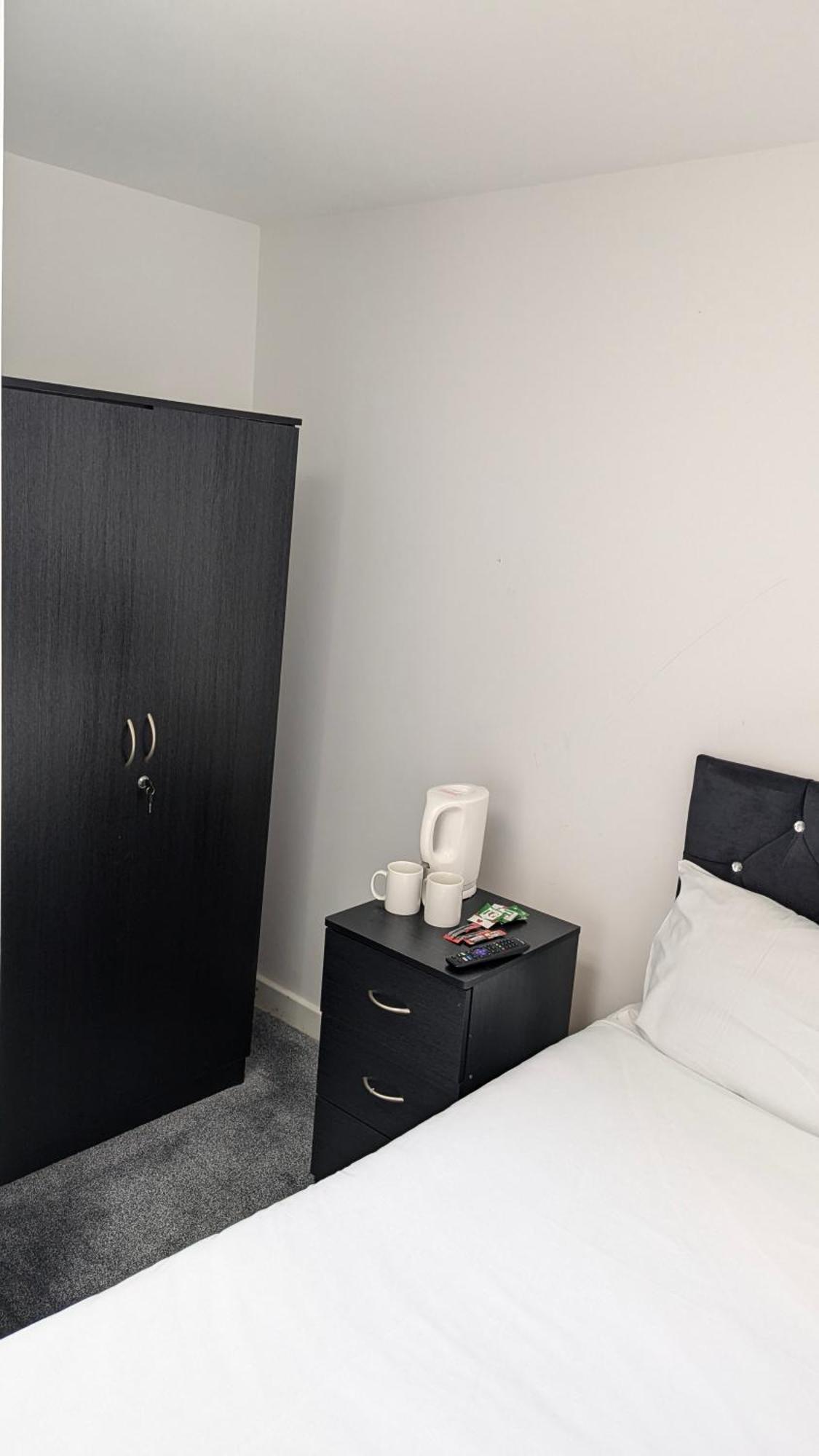 Cosy Rooms 일포드 외부 사진